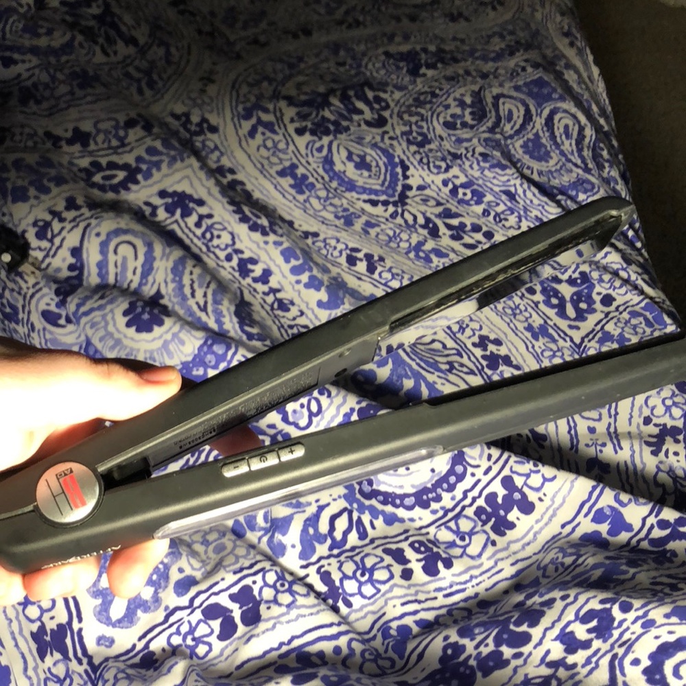 Brazilian Heat flat iron